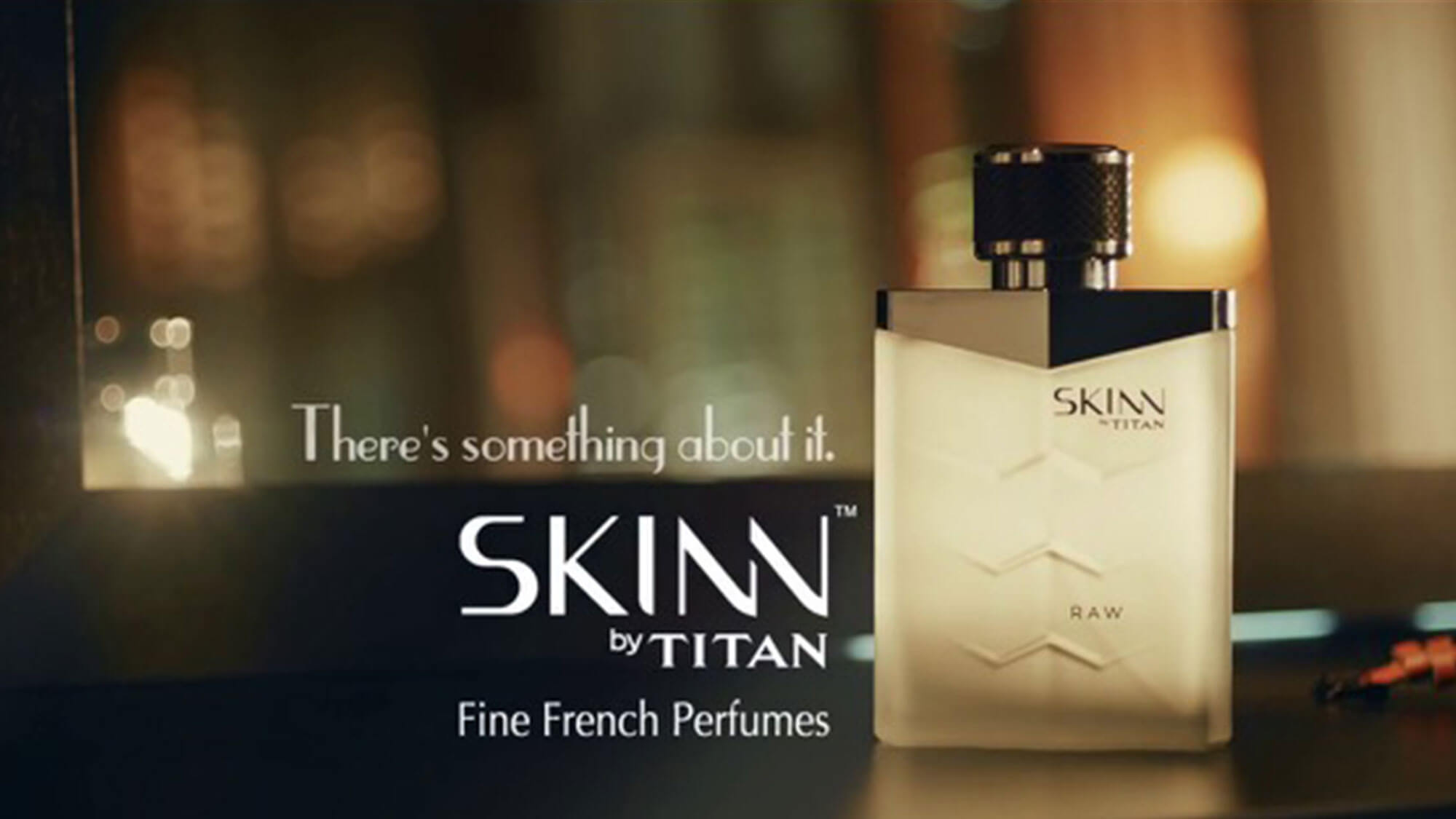 Skinn by Titan